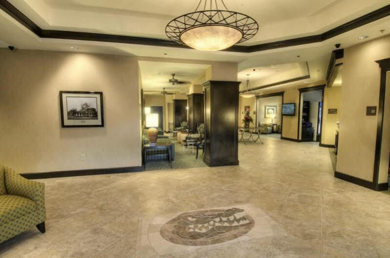 Hampton Inn & Suites Gainesville Downtown Zewnętrze zdjęcie